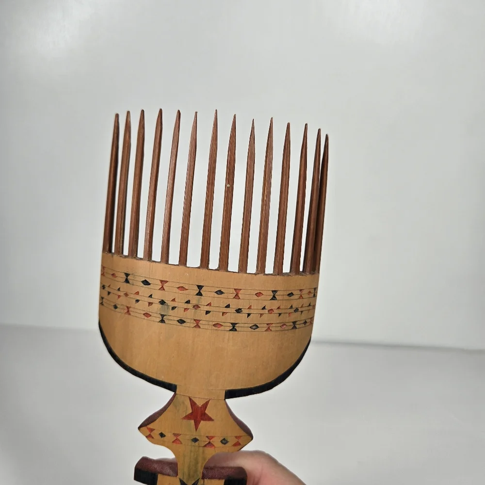 Vintage Hand Carved Wooden Hair‎ Pick Comb Hand Painted Unique Star Design